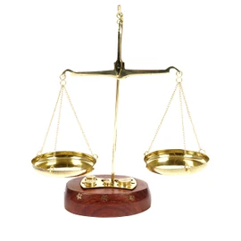 IBA Indianbeautifulart Apothecary Scale Vintage Collectible Brass Weight Scale Home Decor Antique Weight Balancing Scale Taraju
