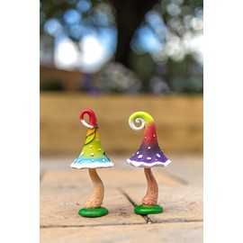 Garden Mile Set of 2 Resin Multi-Coloured Toadstool Garden Ornament Indoor Outdoor Mushroom Sculpture Statue Patio Fairy Garden Decoration Fungi