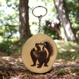 Promotech Stinktier Handgefertigter Lasergravierter Einzelstück Schlüsselanhänger aus Holz