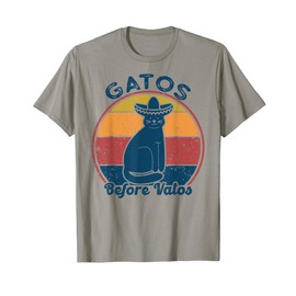 Gatos before Vatos Retro Vintage Funny saying cats Spanish T-Shirt