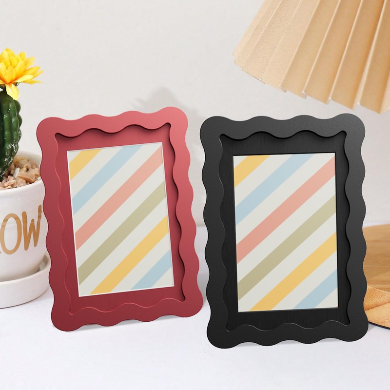 THKRLOF 4x6 Picture Frame with Mat for 3.5x5, Wavy Edge