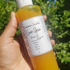 Phor Essentials Even skin Turmeric Kojic Acid Face and Body Wash Skin Brightening