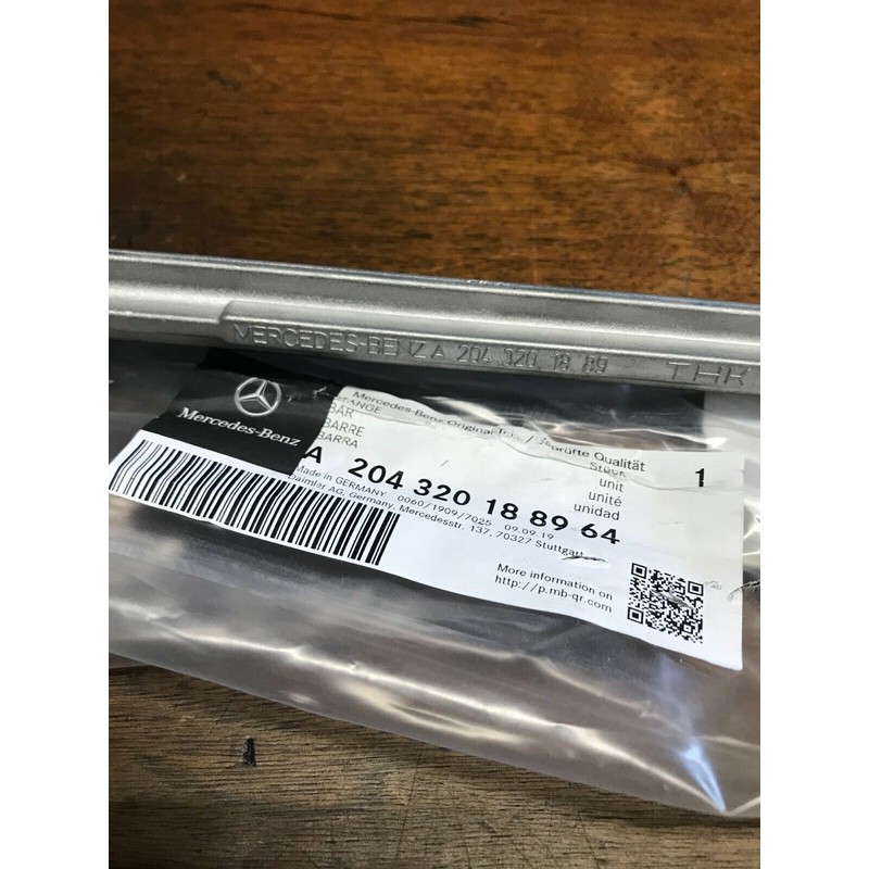 Genuine Mercedes Front Stabilizer Sway Bar Link Set W204 W207