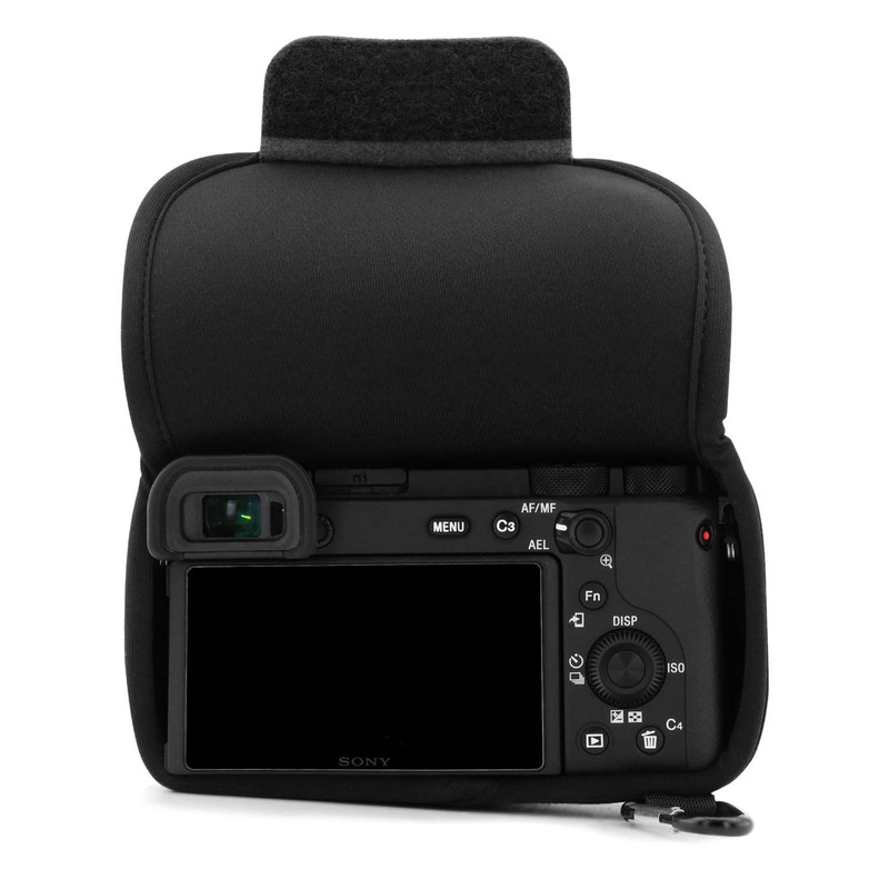 MegaGear Neoprene Case Compatible with Sony Alpha A6600 (18-135mm) -