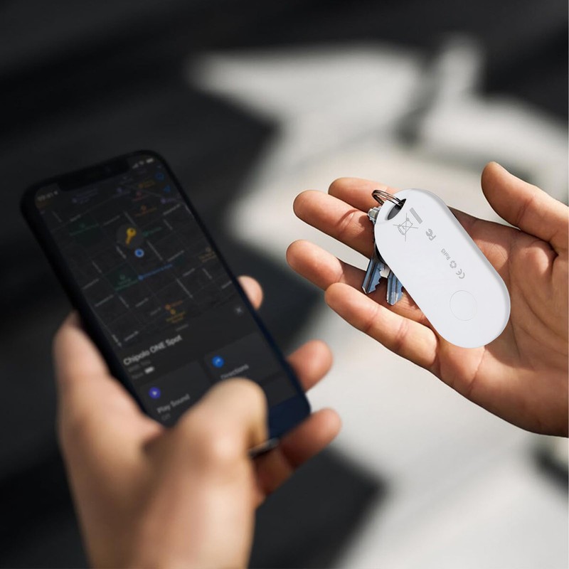 Smart Key Finder Easy Locating Loud Alarm Real Time Monitoring