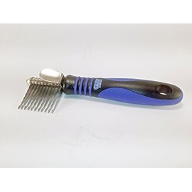 Detangler with 11 blades approx. 3 cm long