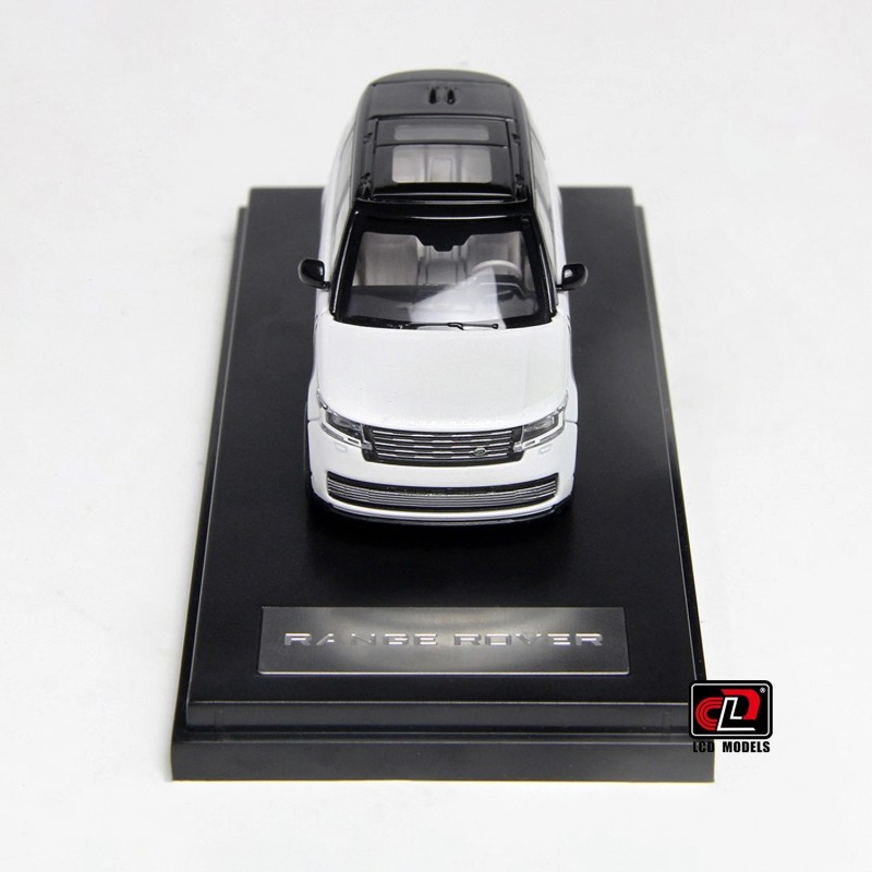 LCD Models 1:64 - 2022 Range Rover White Diecast Model