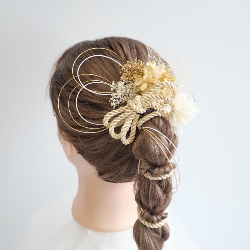 Lomeri Hair Ornament with Rope Arrangement and Dried Flowers, Available