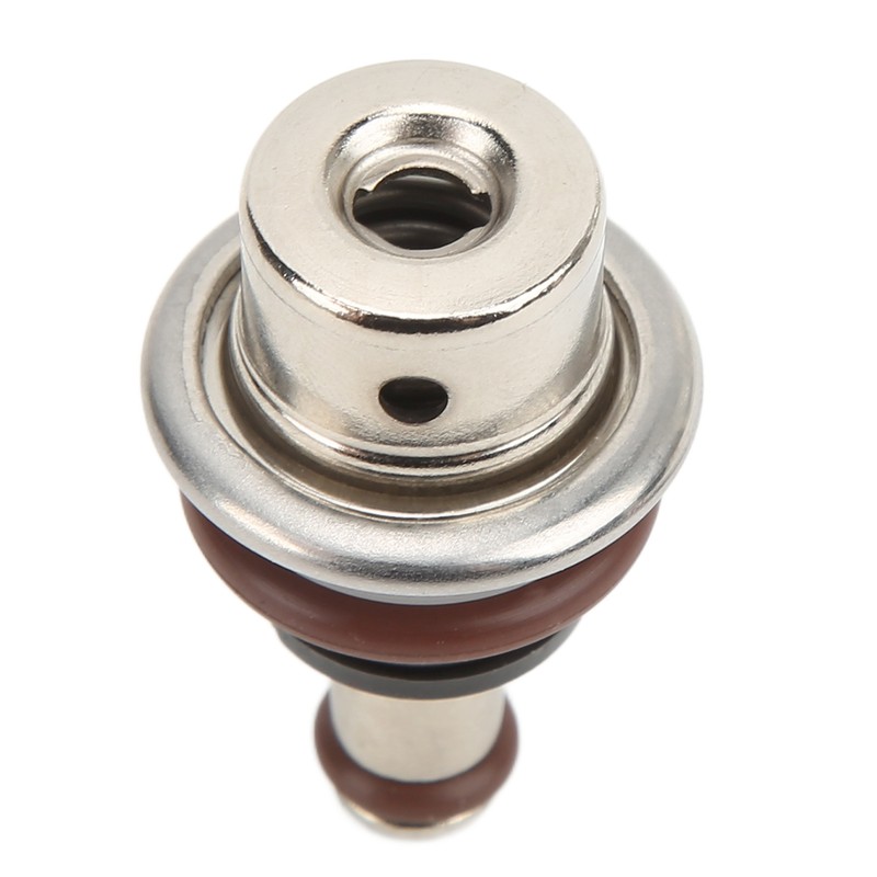Fuel Injection Pressure Regulator 23280‑21010 Replacement for Scion Camry Prius