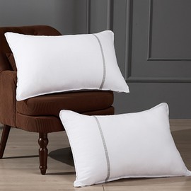 MUFEW Bed Pillows Queen Size Set of 2, Firm Hotel Pillows for Sleeping, Cooling Pillows for Side & Back Sleepers, Down Alternative Filling, 20 x 28 Inches