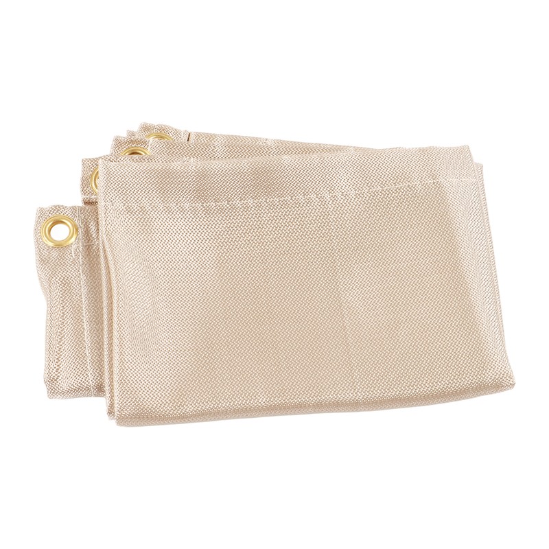 Fireproof Camping Mat Heat Insulation Anti Scald 500 ℃ Use