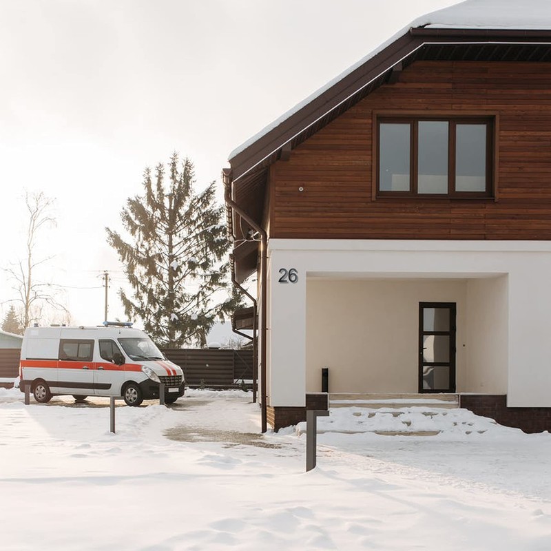 BetLight 8 Inch High Modern House Numbers - Floating Stainless