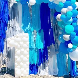 PartyWoo Extra Large Crepe Paper Streamers 3 Rolls 393ft, Pack of Sky Blue Crepe Paper Party Streamers, Crepe Paper for Party Decorations, Baby Shower Decorations (1.8 Inch x 131Ft/Roll)