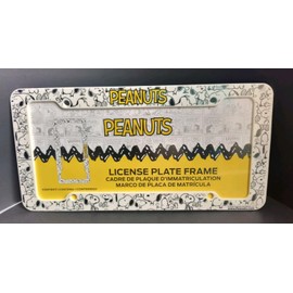 Peanuts SNOOPY Plastic Black and White License Plate Frame NEW! Free Shipping!