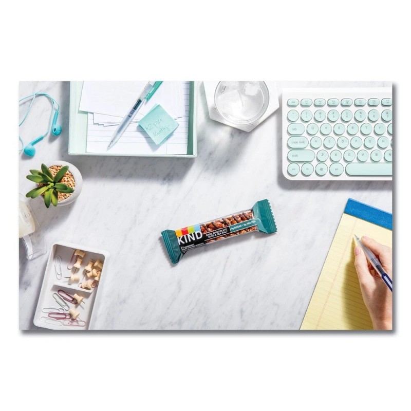 KIND 17851 1.4 oz. Nuts Bar - Dark Chocolate Nuts