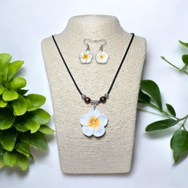 Hawaiian Flower Necklace Girl for Women Hawaii Jewelry Hawaiian Earrings Hawaii Plumeria Flowers Jewelry Fashion Flower Necklace Earrings (White)