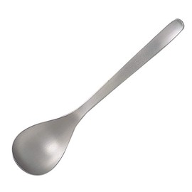 Sori Yanagi Sori Yanagi, crafted by Nagao, offers simple form cutlery that is easy to use. Made from Tsubame Sanjo stainless steel, this dinner spoon features a refined design for a smooth mouthfeel