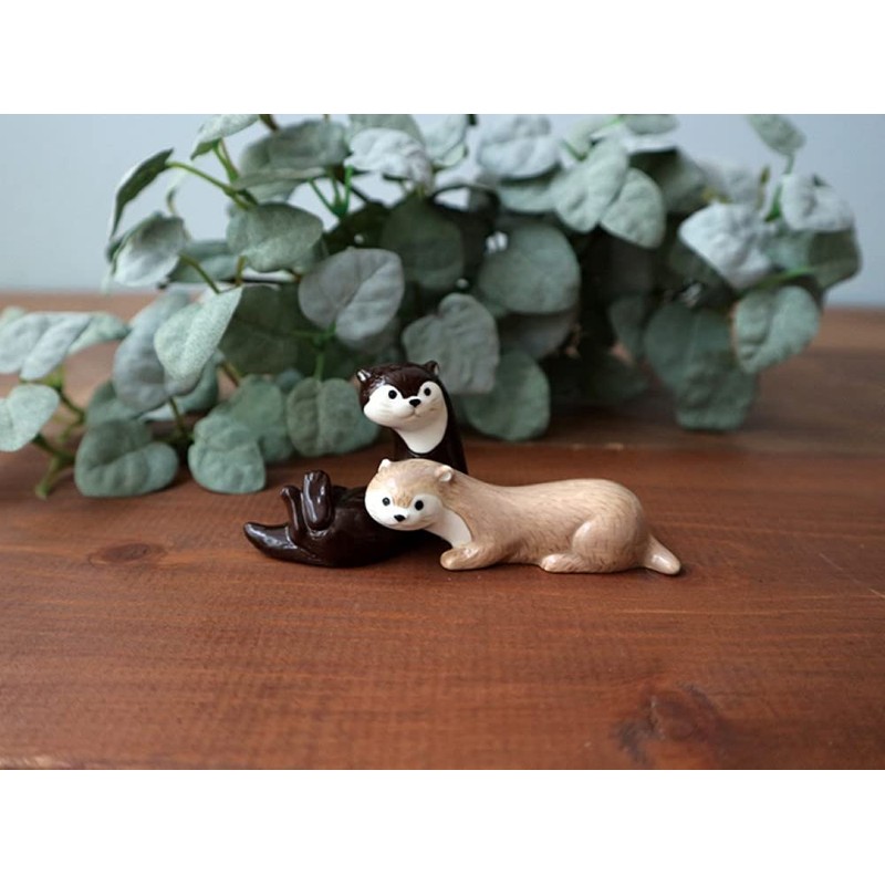 Deco Otter Chopsticks Rest Latte