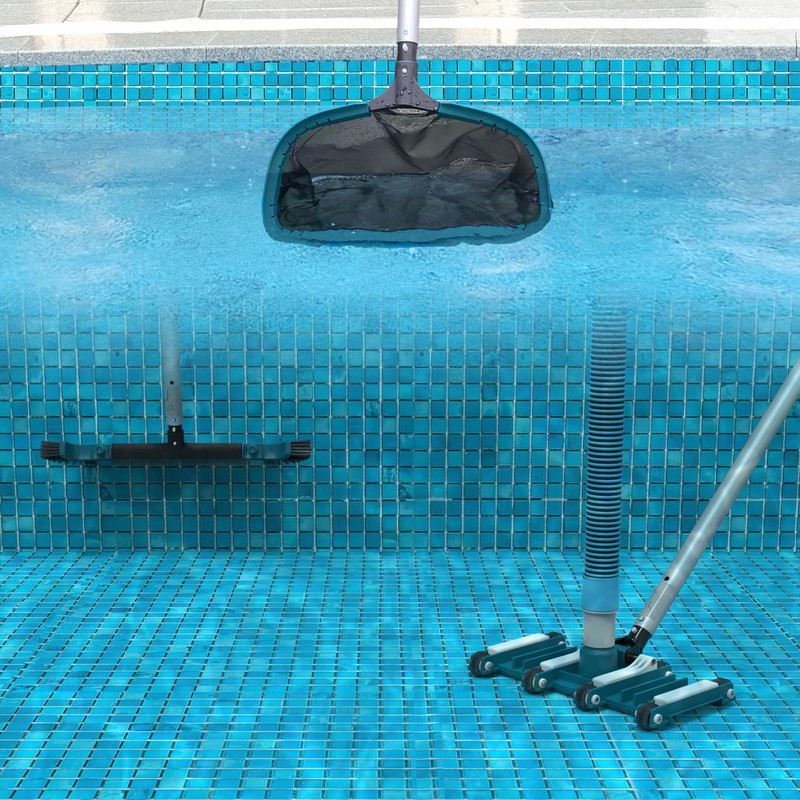 Deluxe Swimming Pool Cleaning Kit Including Pool Net and Vacuum