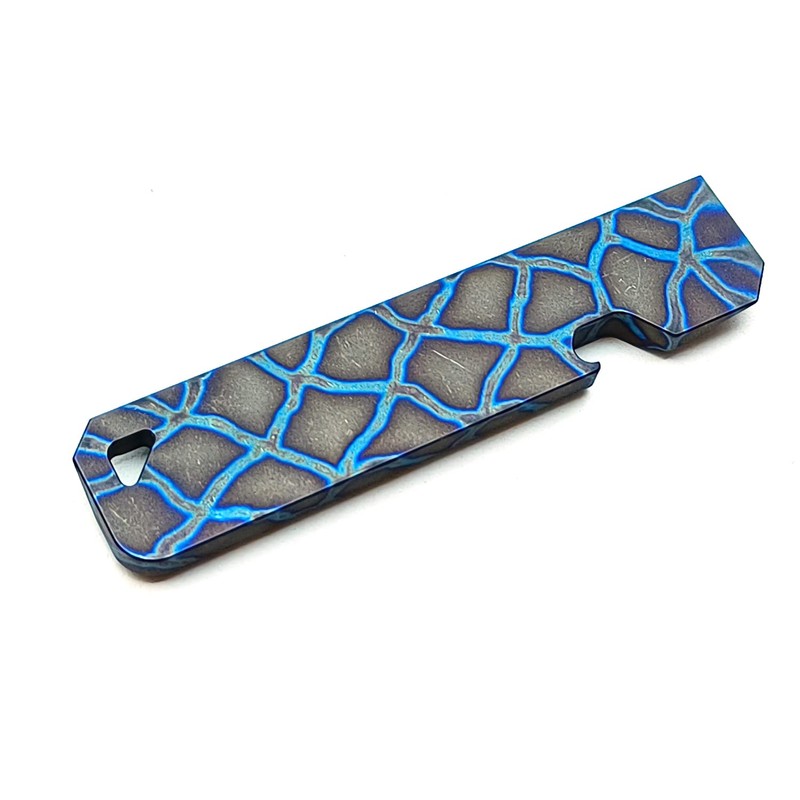 Titanium Pry Bar Crowbar with Bottle Opener Keyhole Function Portable