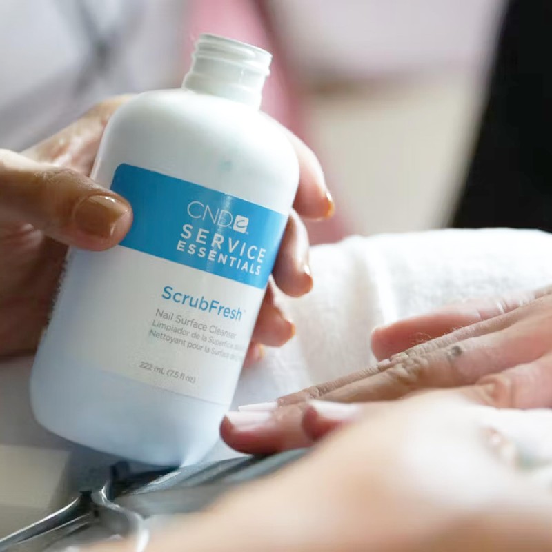 CND スクラブフレッシュ 222ml