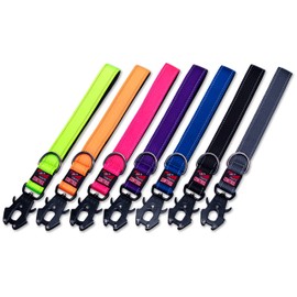 AK-9 Short Traffic Control Lead with a Soft Padded Neoprene lined handle 36cm / 14.2 inch with our Unique 360 degree Frog Clip with Quick Release BLACK