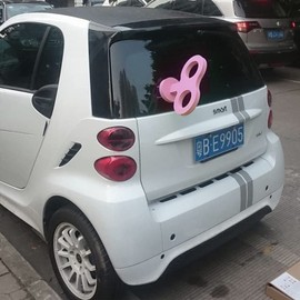 3D Car Wind Up Key, Cute Clockwork Wind Up Key for Back of Car Roof Decoration (Pink)