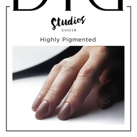 DIDIER LAB - Studios Gel Polish Soft Power - Professional Manicure Pedicure Products - Rich Pigment for Complete Nail Coverage - Flawless Shine -Suitable for Beginners - For UV Lamp - Gift for Women