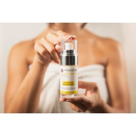 Swedan Naturals - Crema despigmentante de día, Niacinamida + Vitamina C, crema aclarante y antioxidante, cuida la piel de factores contaminantes y células muertas, hidratación profunda