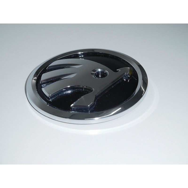 Genuine Skoda/Emblem Badge Fabia III Part No: 6 V0853621A -