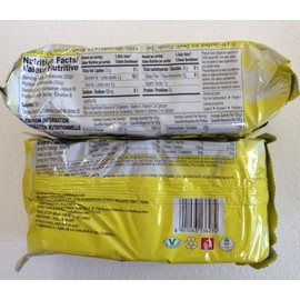 BRITANNIA Marie Gold Cookies 8.8oz (250g) - Biscuits Pour l'heure du thé - Original Flavour Crispy Snack Tea Time Biscuits Crisp and Light Full of Minerals and Vitamins - Suitable for Vegetarian (Pack of 2)