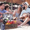 Neti Neti Wicker Picnic Basket for 4 with Insulated Cooler