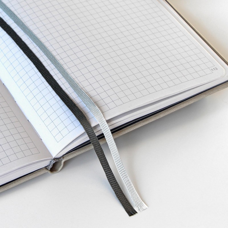 Lanybook ProDS Notebook Large Beige Squared with Practical Closure Band