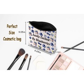 JNIAP Blueberry Farmer Gift Easily Excited By Blueberries Cosmetic Bag Blueberry Lover Gift (Easily Blueberries Bag)