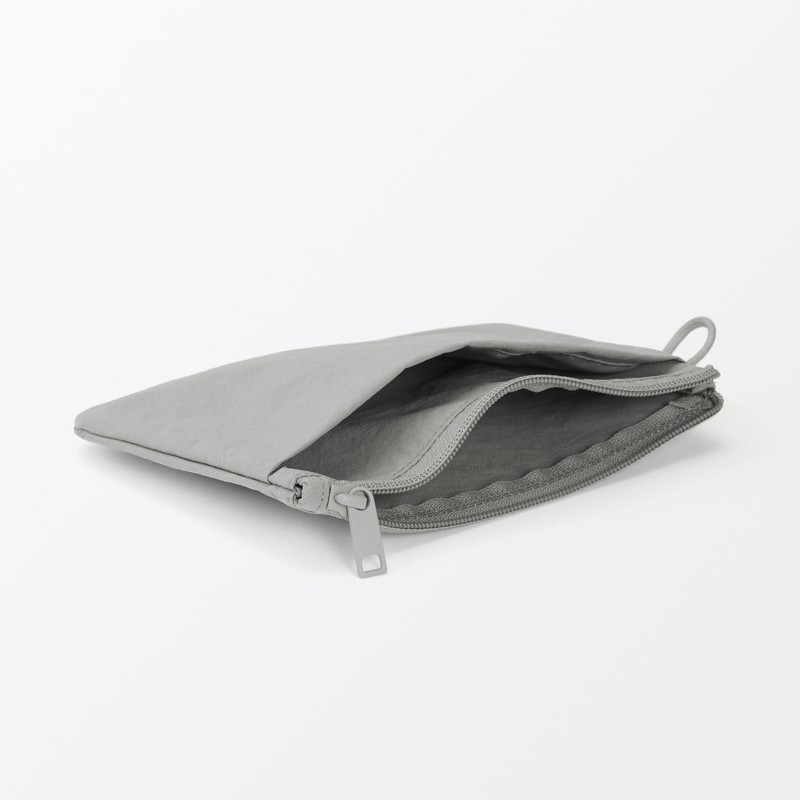 MUJI 84475627 Wrinkle Nylon Flat Pouch, Gray, M, Approx. 7.5