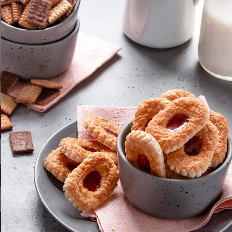 Bahlsen Deloba Red Currant Cookies (1 box) - Sweet &