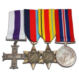 Trikoty WW2 Military Medals Set 4x Award Lieutenant Western Desert Group El Alamein Military Cross 1939-45 Star War & Defence Medal