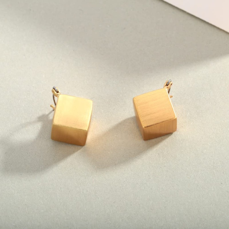INNERDIVA Cute Square Brushed Drop Earrings 18K Gold Plated Geometric