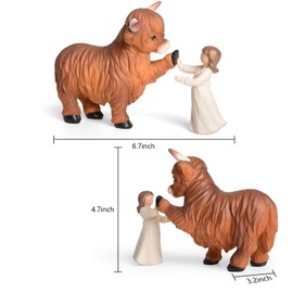 Highland Cow Gifts for Girls: Highlander Cow Ornaments Decor, Friendly High-Five Cute Scottish Highland Cow Resin Figurine, Heartwarming Hyland Cow Ornaments Gifts for Women Desk Table Garden(Sepia)