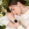 TUCOMO Correa de reloj de silicona grabada floral compatible con