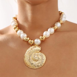 Chunky Gold Pearl Conch Statement Necklace Exaggerated Large Round Balls Beaded Choker Seashell Collar Necklace Dainty Beach Ocean Jewelry for Women (Gold)