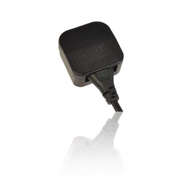 Euro to UK 3 Pin Mains Fused Plug Converter Travel Adaptor 5A Fused-Push in White