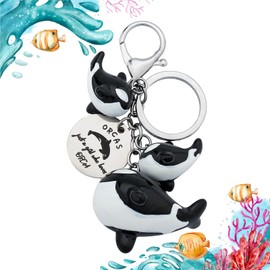 MollyQueen Orca Whale Orca Gifts Whale Keychain Killer Whales Jewelry Sea Gift Ocean Wildlife Free Spirit Gifts for Her Animal Lover Gift Ocean Themed Gifts for Women Birthday