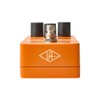 Universal Audio UAFX Flow Vintage Tremolo Compressor Pedal Effector
