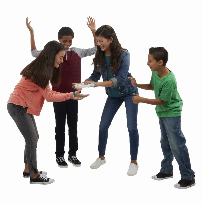 Hasbro Gaming Bop It! Electronic Game for Kids Ages 8