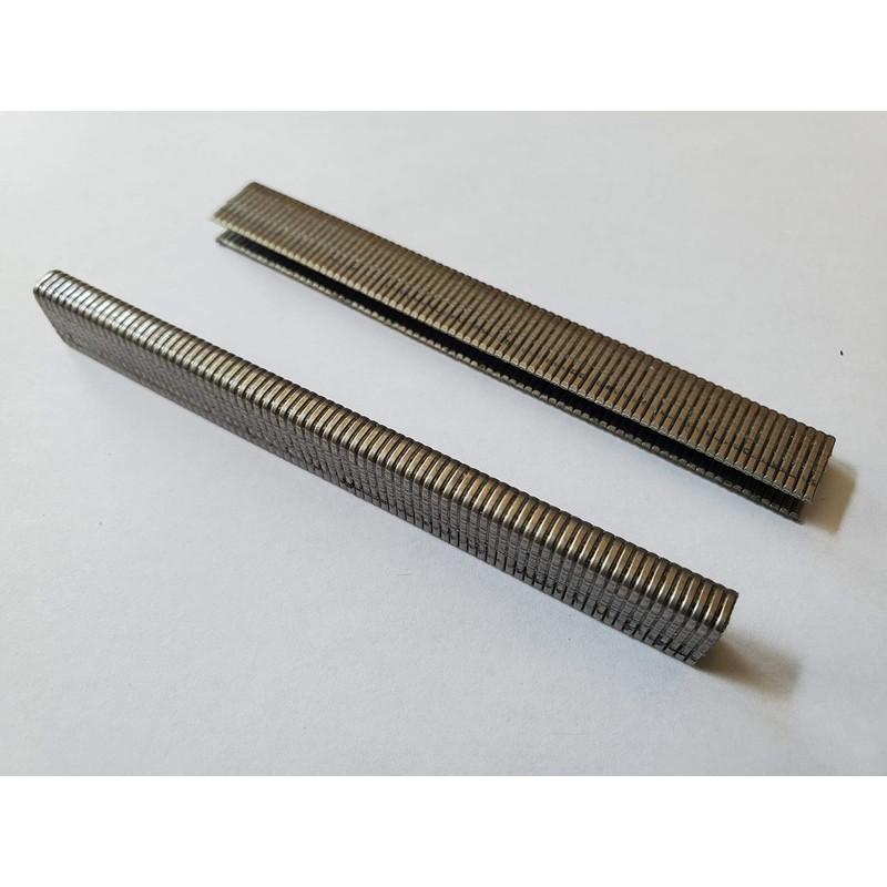 NAILPRO L11SS Stainless Steel 1/4" Narrow Crown x 3/4" Leg