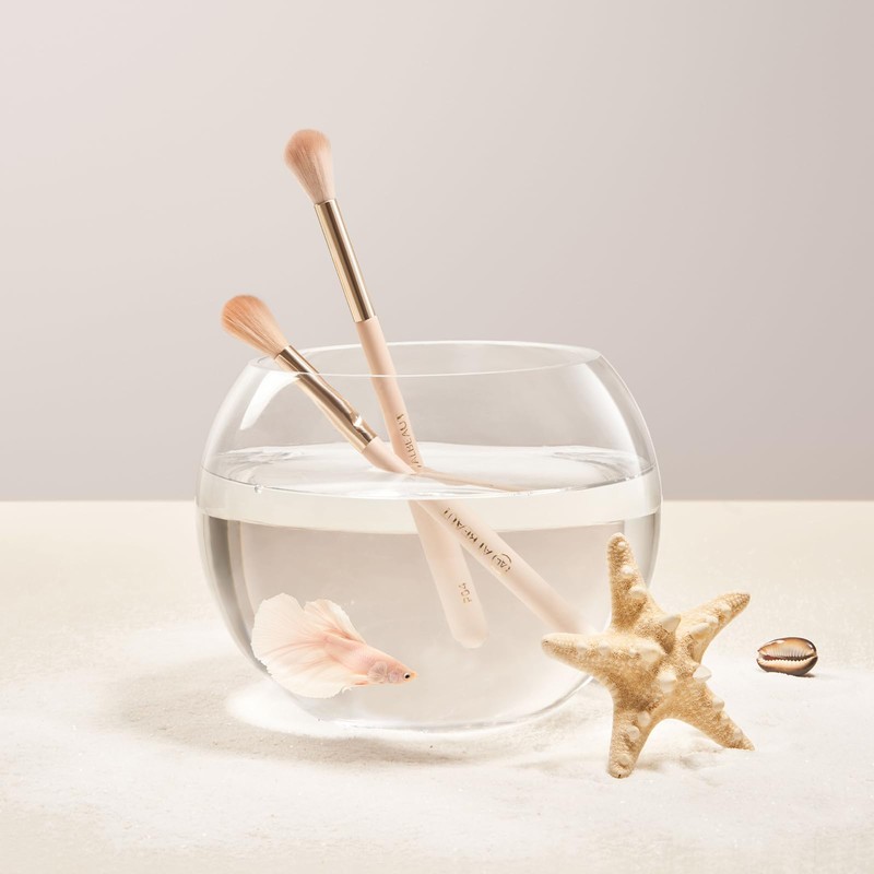 Albeaut Highlighter Brush, Fluffy Eyeshadow Blending Brush, Must-Have Makeup Tool