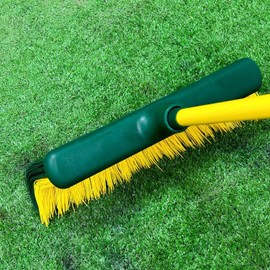 PLANTAWA Artificial grass broom with handle, for thorough cleaning of artificial grass and roads, durable, ergonomic, easy to use, ideal for the garden, balcony and outdoor areas