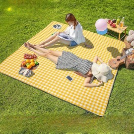 Large 2x2m Outdoor Checkered Picnic Mat for Camping & Grass Lawns Picnic Red