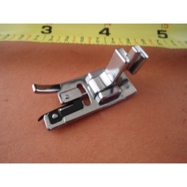 Generic Serging Overcast Foot Fits Singer Simple 2263 3116 3221 3223 3232 3337 3207 3214